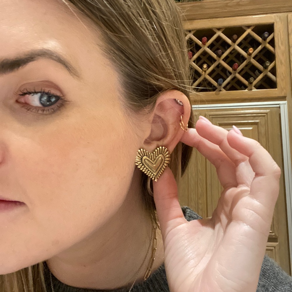 Jeep Collins Brass Heart Earrings - Picture 8 of 8